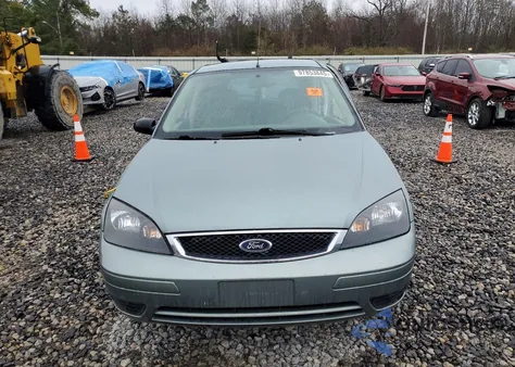 2005 Ford Focus Zx5 из США, поврежденный, VIN 3FAFP37N25R102387
